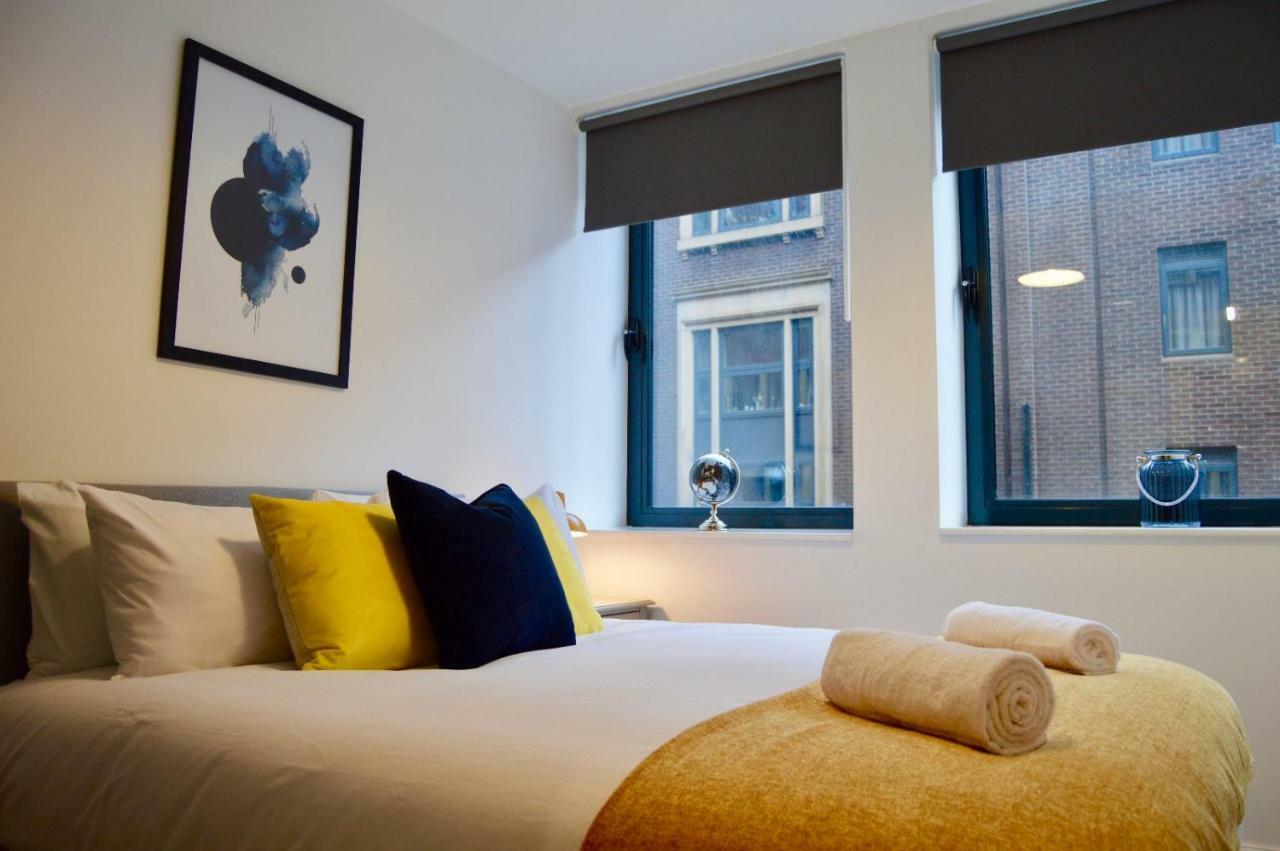 שפילד Qh31 - City Centre Location With 2 Double Bedrooms Sleeping Up To 4 People - Spacious Work Or Leisure Apartment מראה חיצוני תמונה